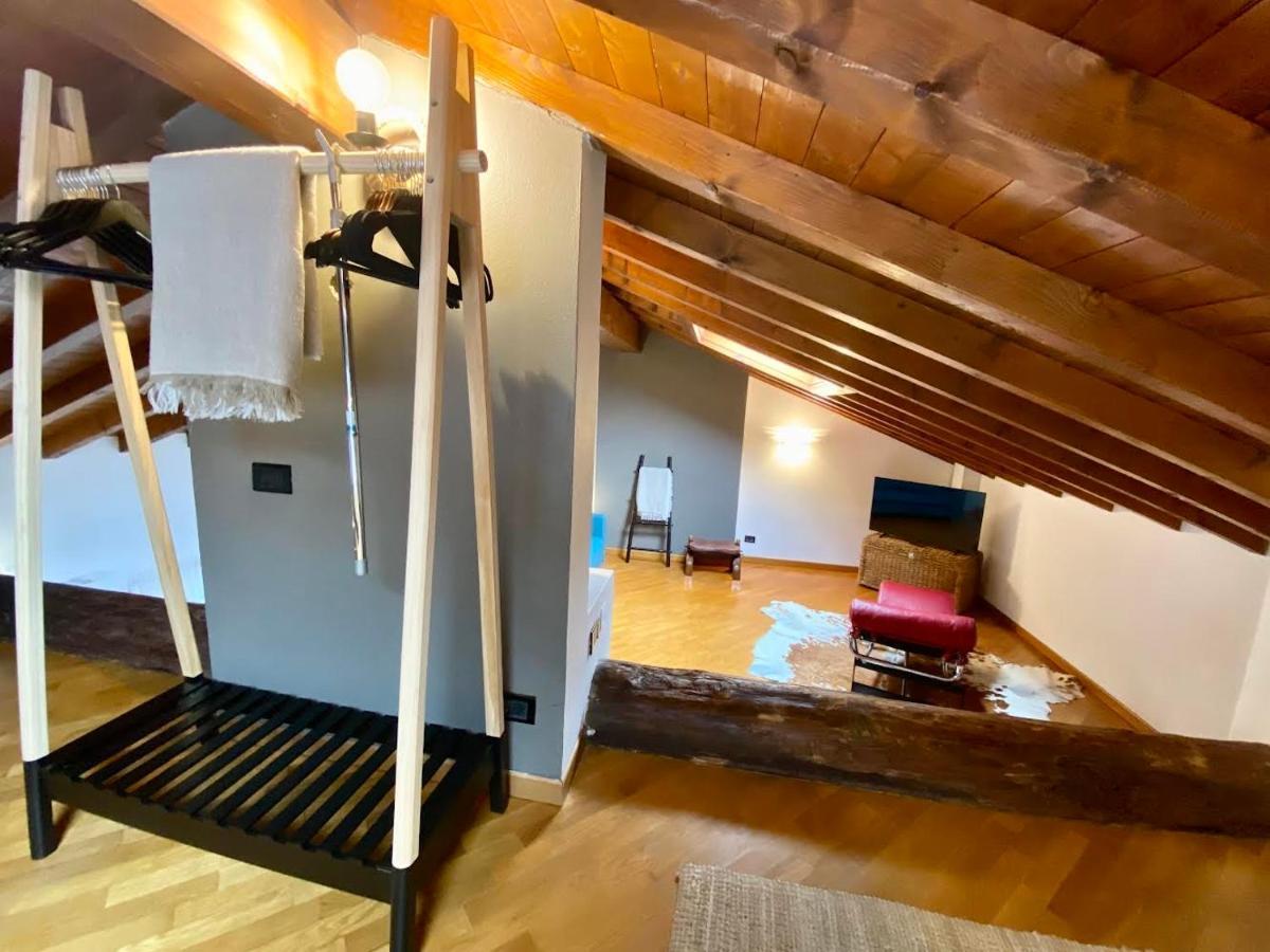 Apartmán Piccolo Rifugio Con Parcheggio Privato Gratuito Bergamo Exteriér fotografie